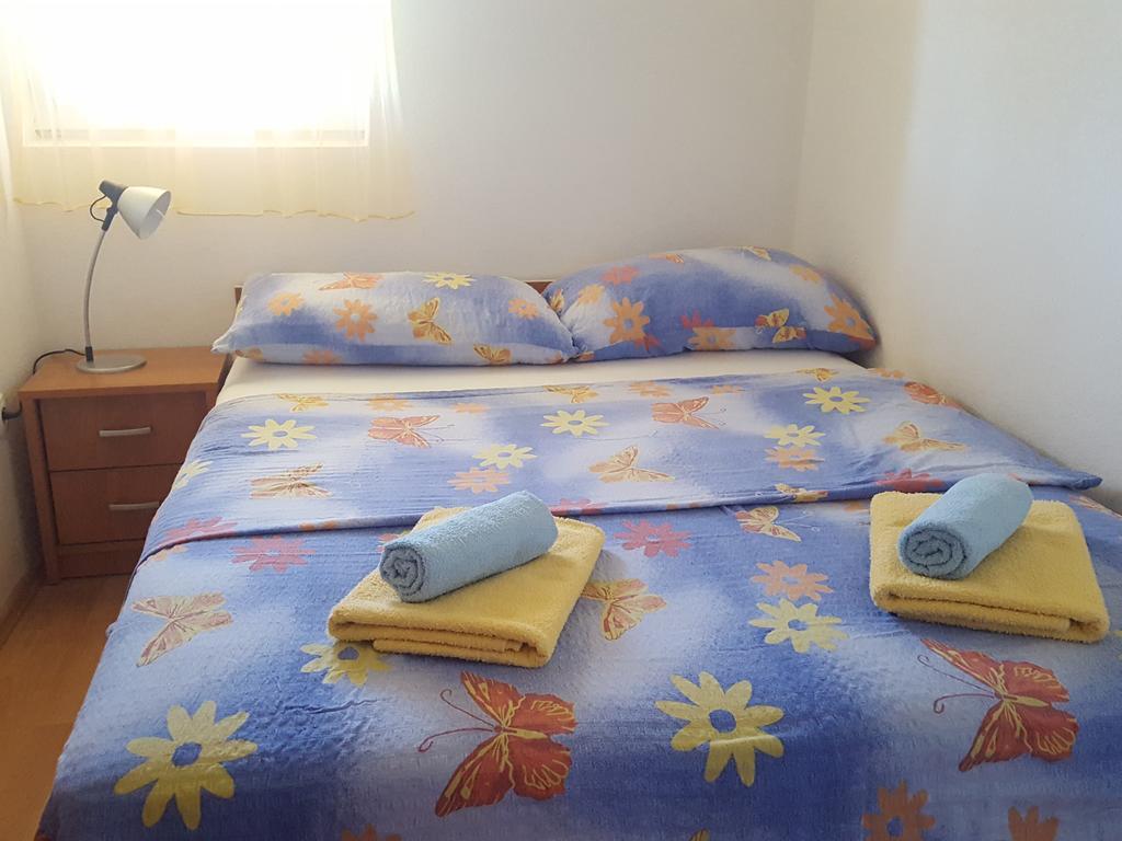 Apartments Mirakul Lopar Zewnętrze zdjęcie