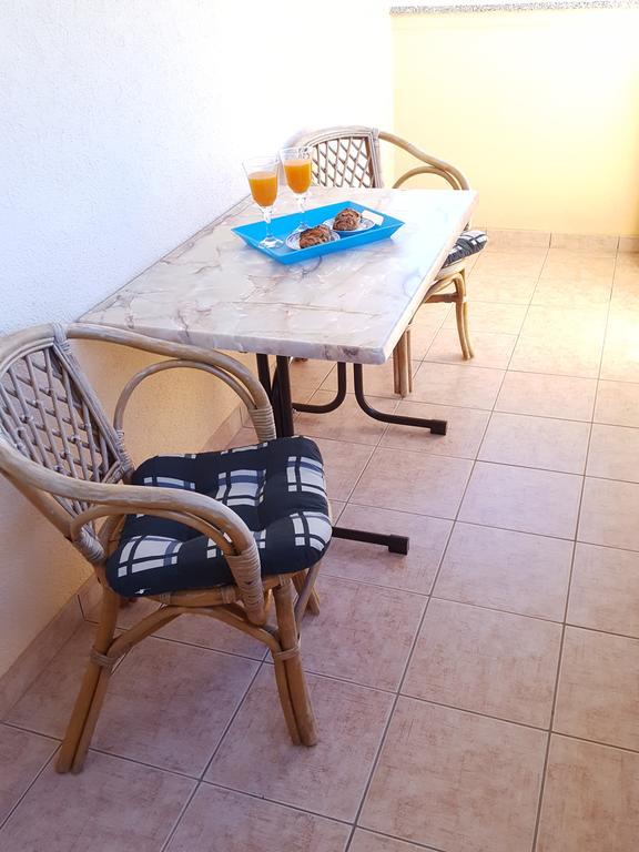 Apartments Mirakul Lopar Zewnętrze zdjęcie