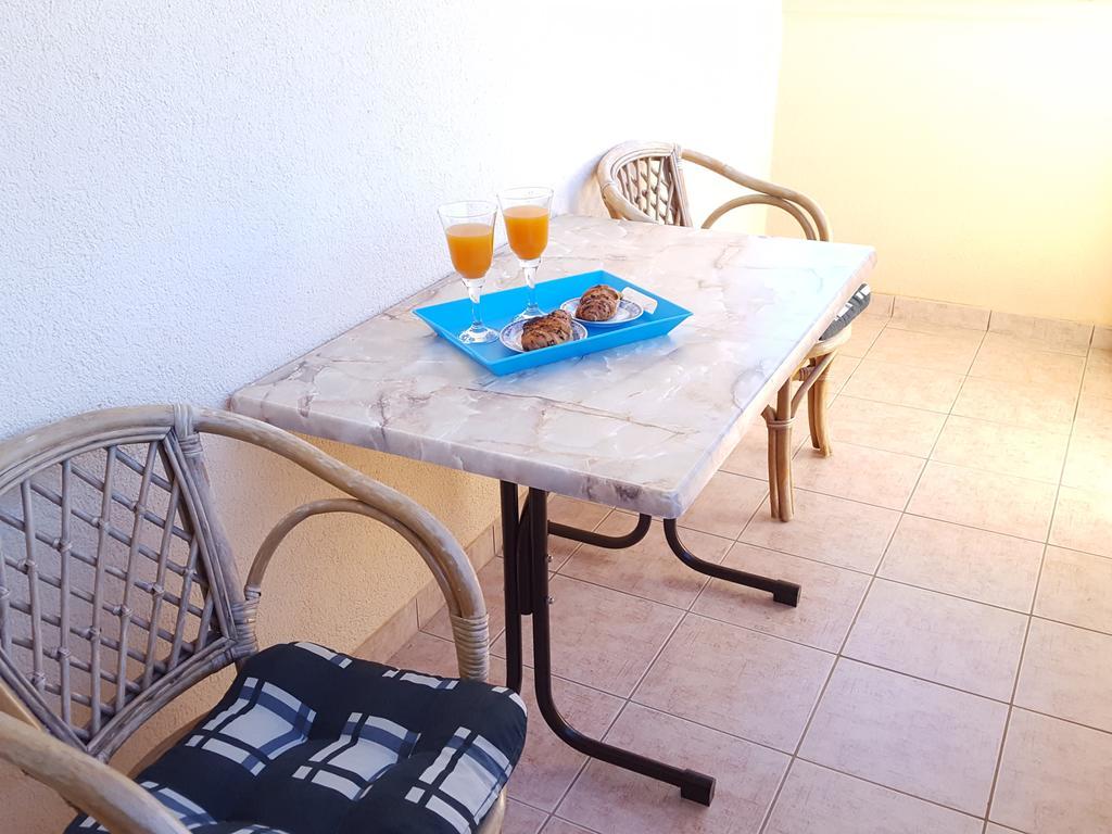 Apartments Mirakul Lopar Zewnętrze zdjęcie