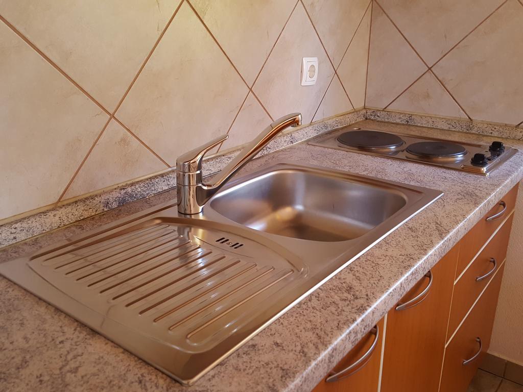 Apartments Mirakul Lopar Zewnętrze zdjęcie