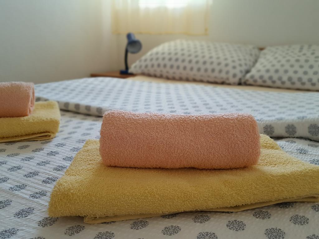 Apartments Mirakul Lopar Zewnętrze zdjęcie