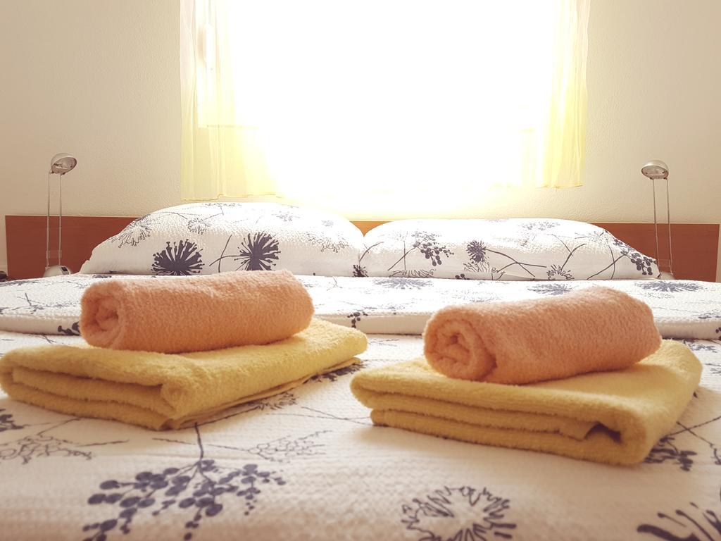 Apartments Mirakul Lopar Zewnętrze zdjęcie
