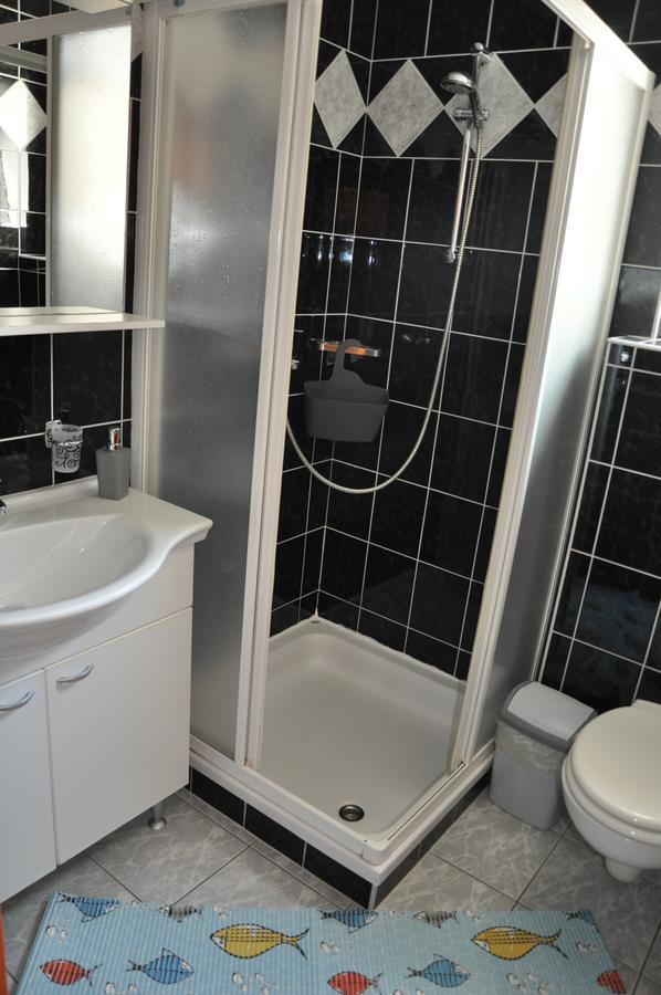 Apartments Mirakul Lopar Zewnętrze zdjęcie