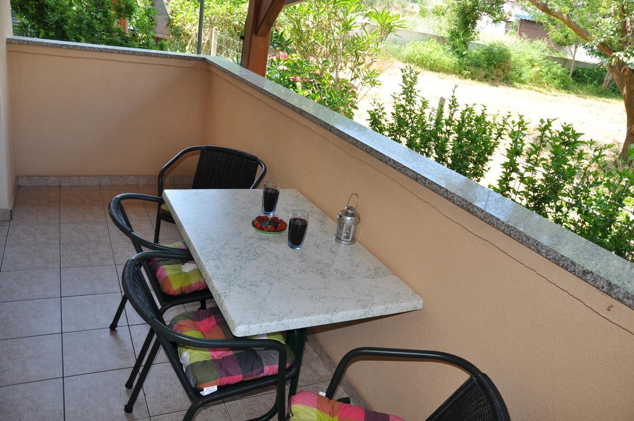 Apartments Mirakul Lopar Zewnętrze zdjęcie